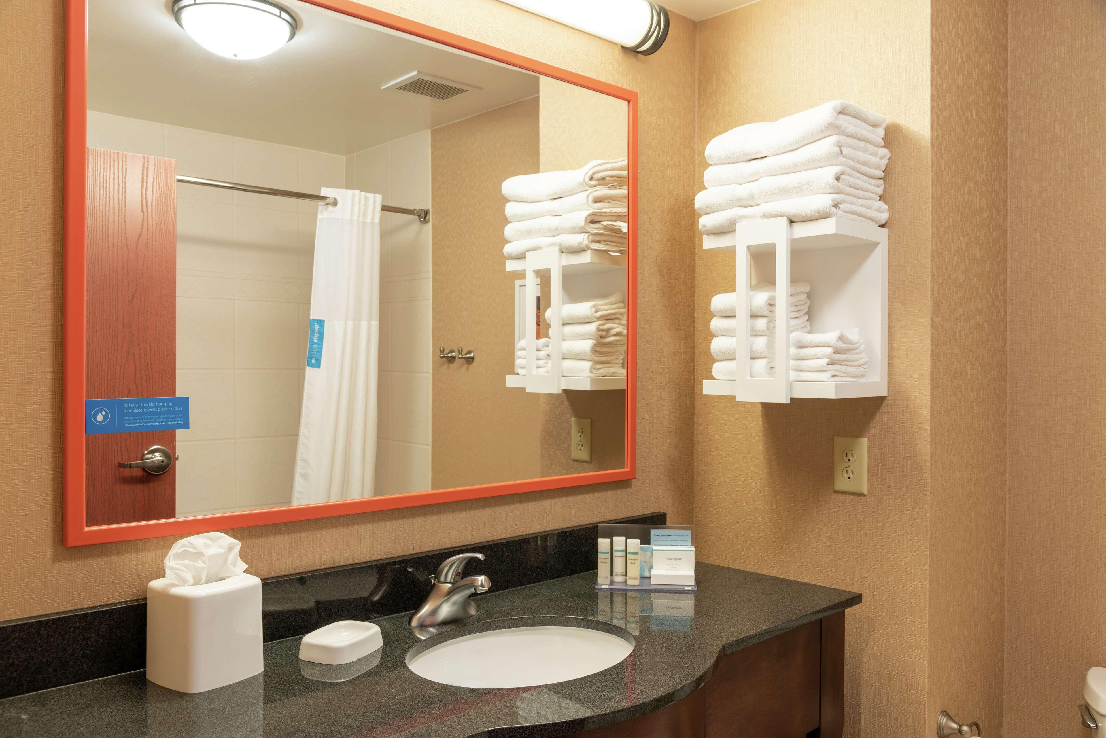 Hampton Inn & Suites Marshalltown Ngoại thất bức ảnh
