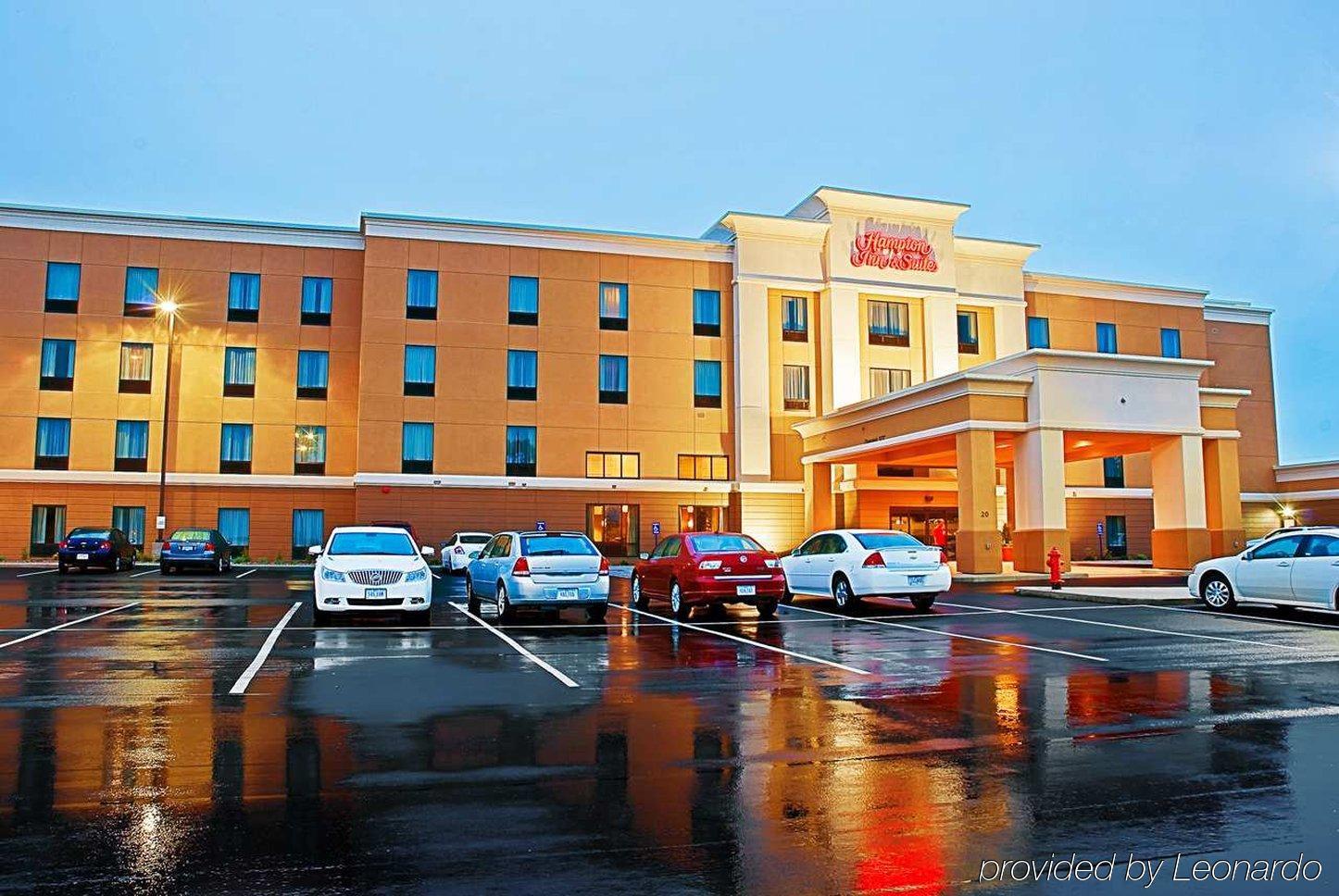 Hampton Inn & Suites Marshalltown Ngoại thất bức ảnh